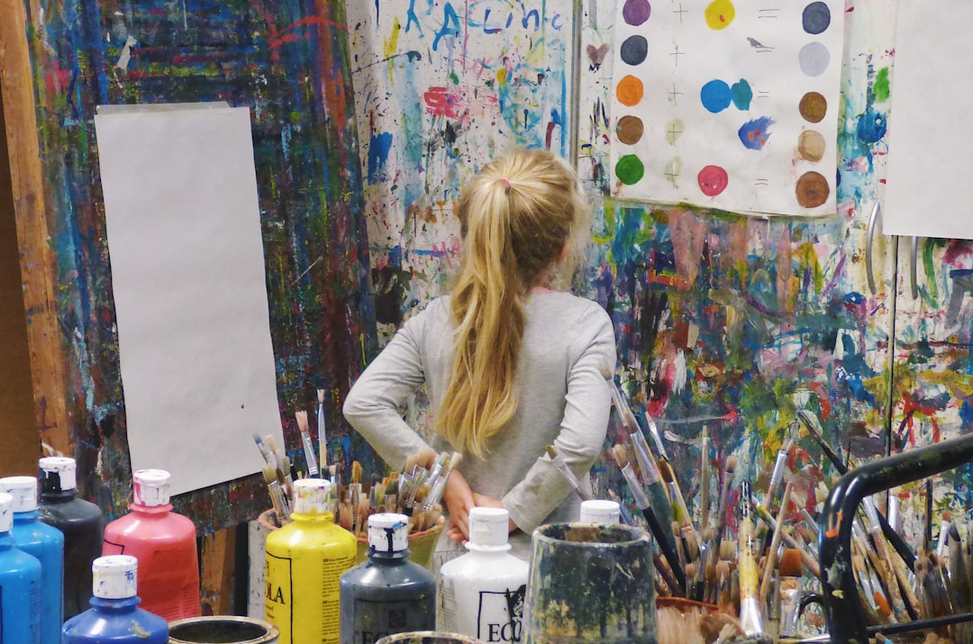 Best art schools UK applicants guide - art studio students painting